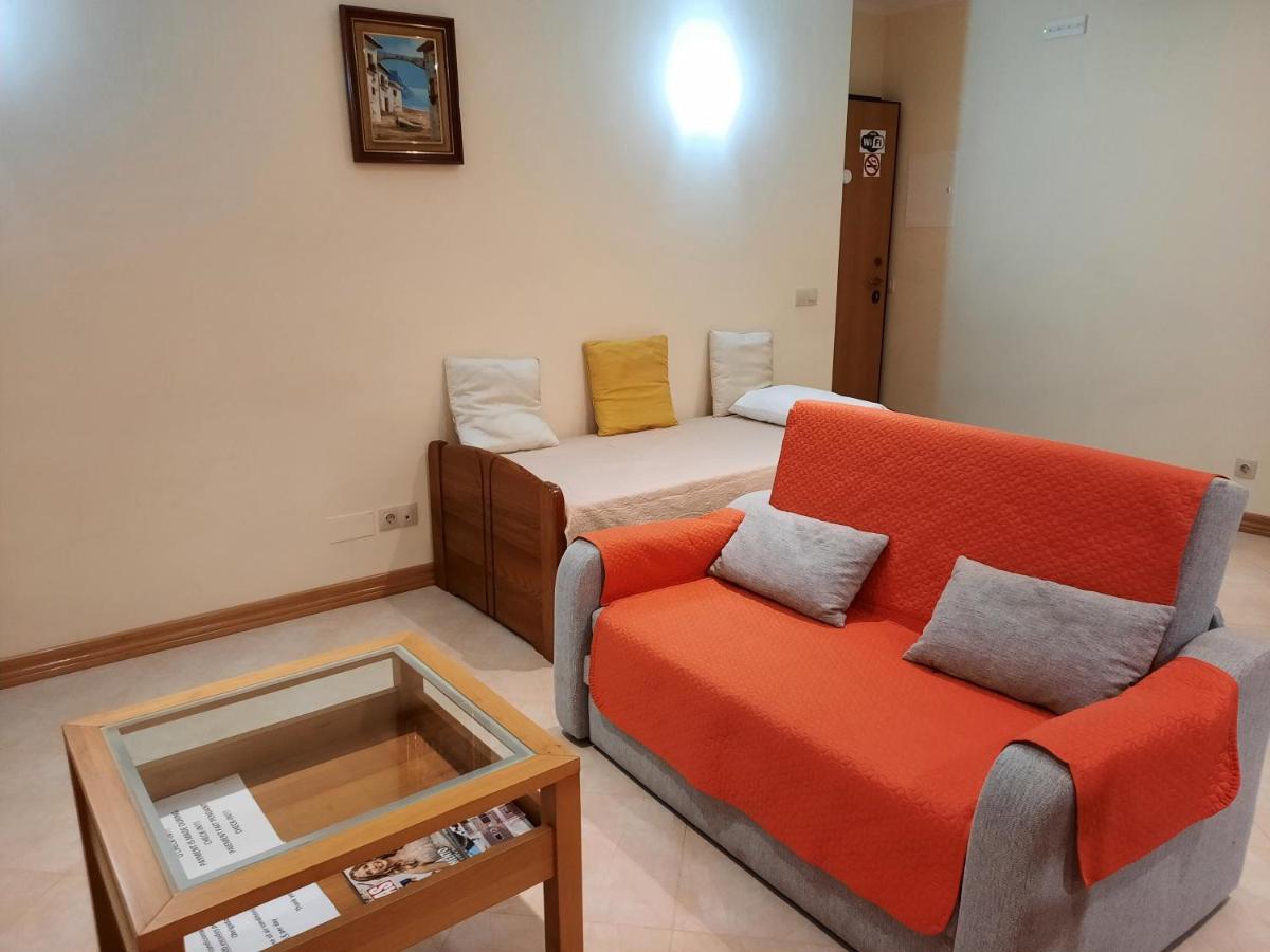 Private Apartament Celestina & Carlos 민델로 외부 사진